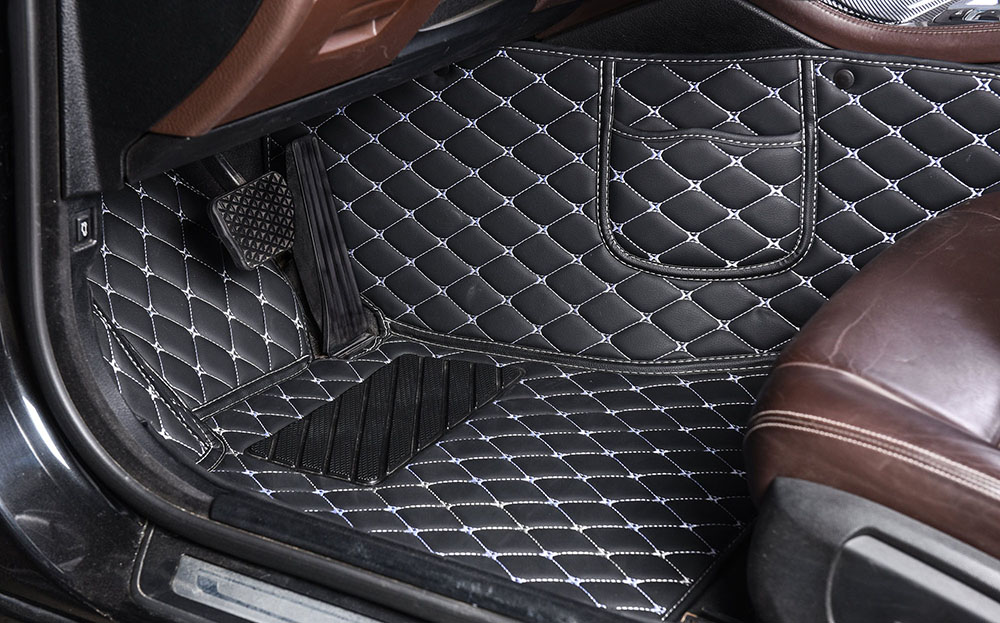 Custom Black and White Stitching Luxury Leather Diamond Car Mats Canada